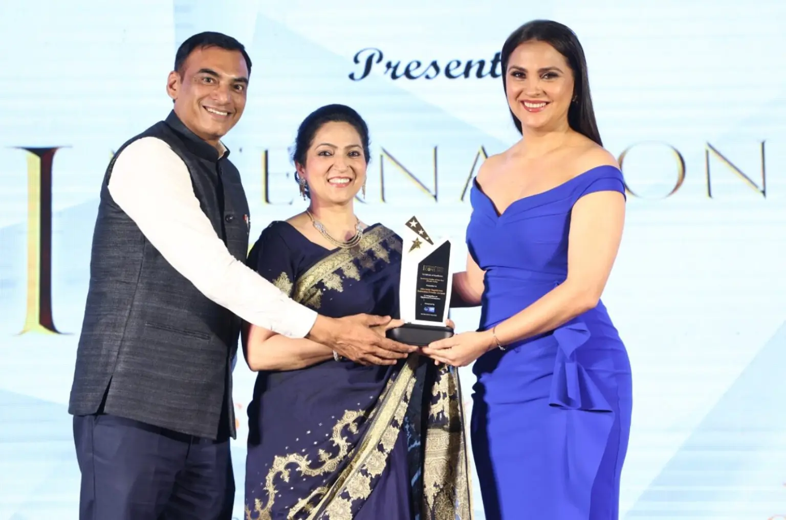 award (1).png